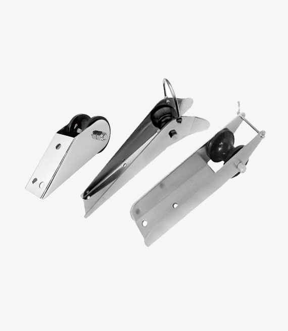 Anchor roller